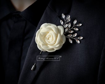 Ivory Boutonniere, Silver Boutonniere, Wedding Boutonniere, Winter Boutonniere, Ivory Brooch Boutonniere, Ivory Wedding