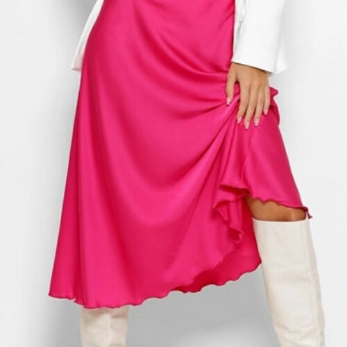 Silk Skirt , High Rise Silk Midi Slip Skirt In Beige , Your New Favourite Black Silk Skirt , Romantic Silk Skirt , Everyday Midi Silk Skirt