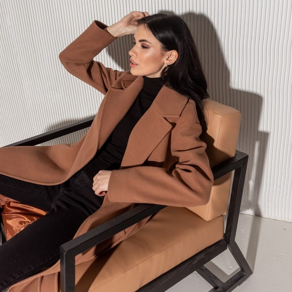 Women's Brown Belted Wool Coat | Mongulai