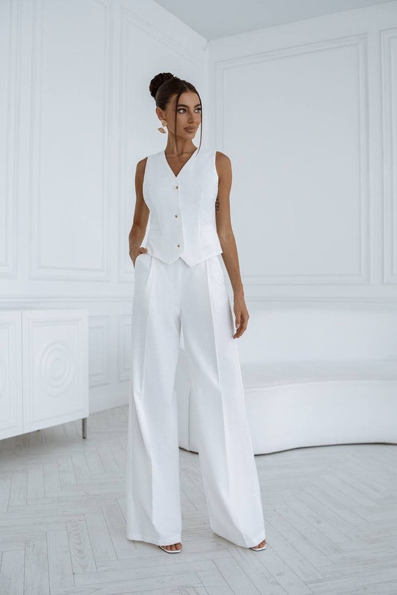 Tailleur pantalone formale in lino bianco sporco tailleur