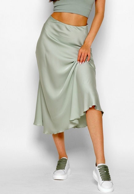Satin midi 2025 skirt 07