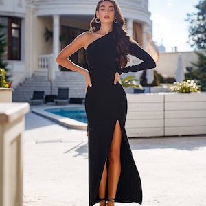 Long black hotsell dress with split