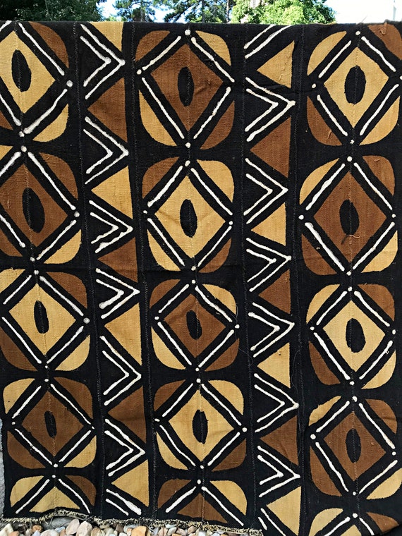 African Mudcloth Fabric / Bambara Mud Cloth / Bogolan Fabric From