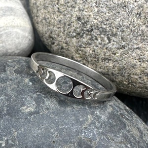Moon ring, moon phase ring, moon, moon phase, delicate stainless steel ring, silver moon ring