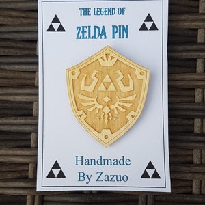Legend of Zelda | Wooden Hylian Shield Pin