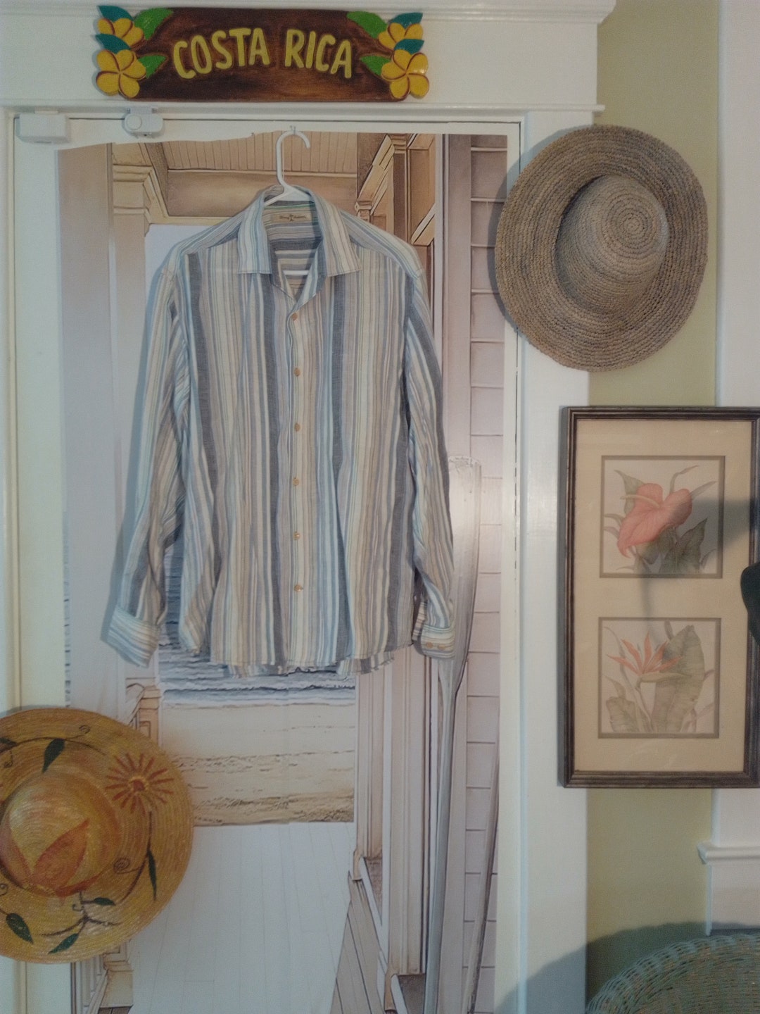 Tommy Bahama Short Sleeve Linen Box Shirt, Men's XL Rayon ivory Vintage Second Hand