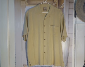 Tommy Bahama Men's 'SILK' Shirt; "EXCELLENT CONDITION"; Size: Medium