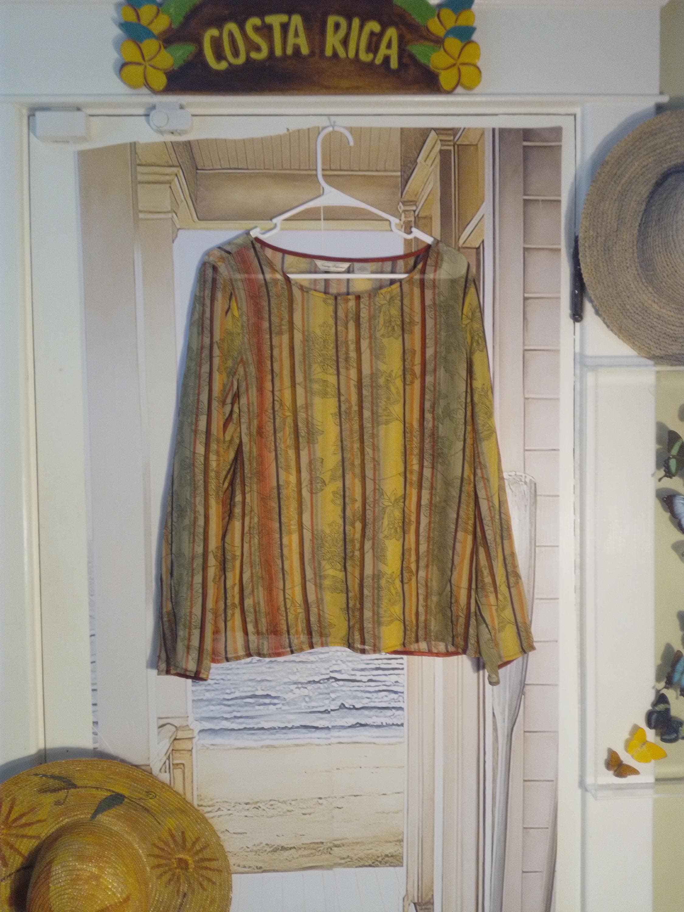 Tommy Bahama Women's 'SILK' Blouse; "STUNNINGLY BEAUTIFUL"; Size: Large