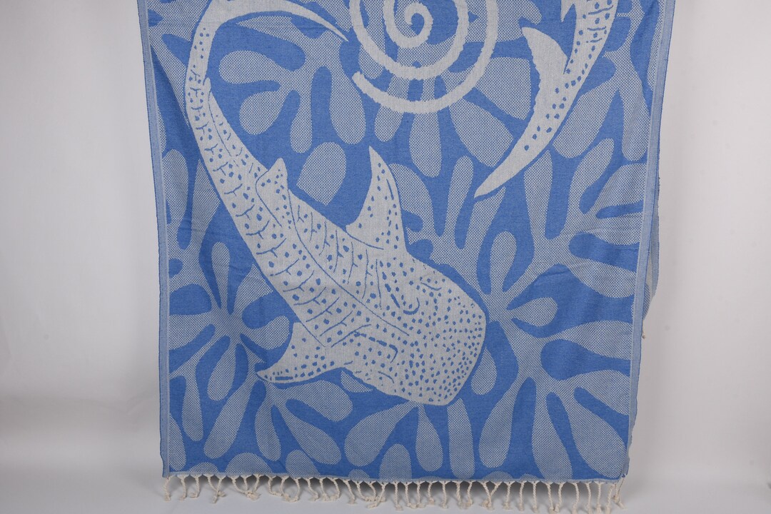 Dirt Modified Beach Towel Blue