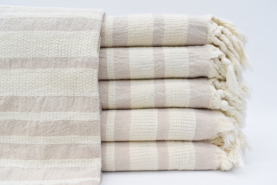 White Bath Towels in Bulk