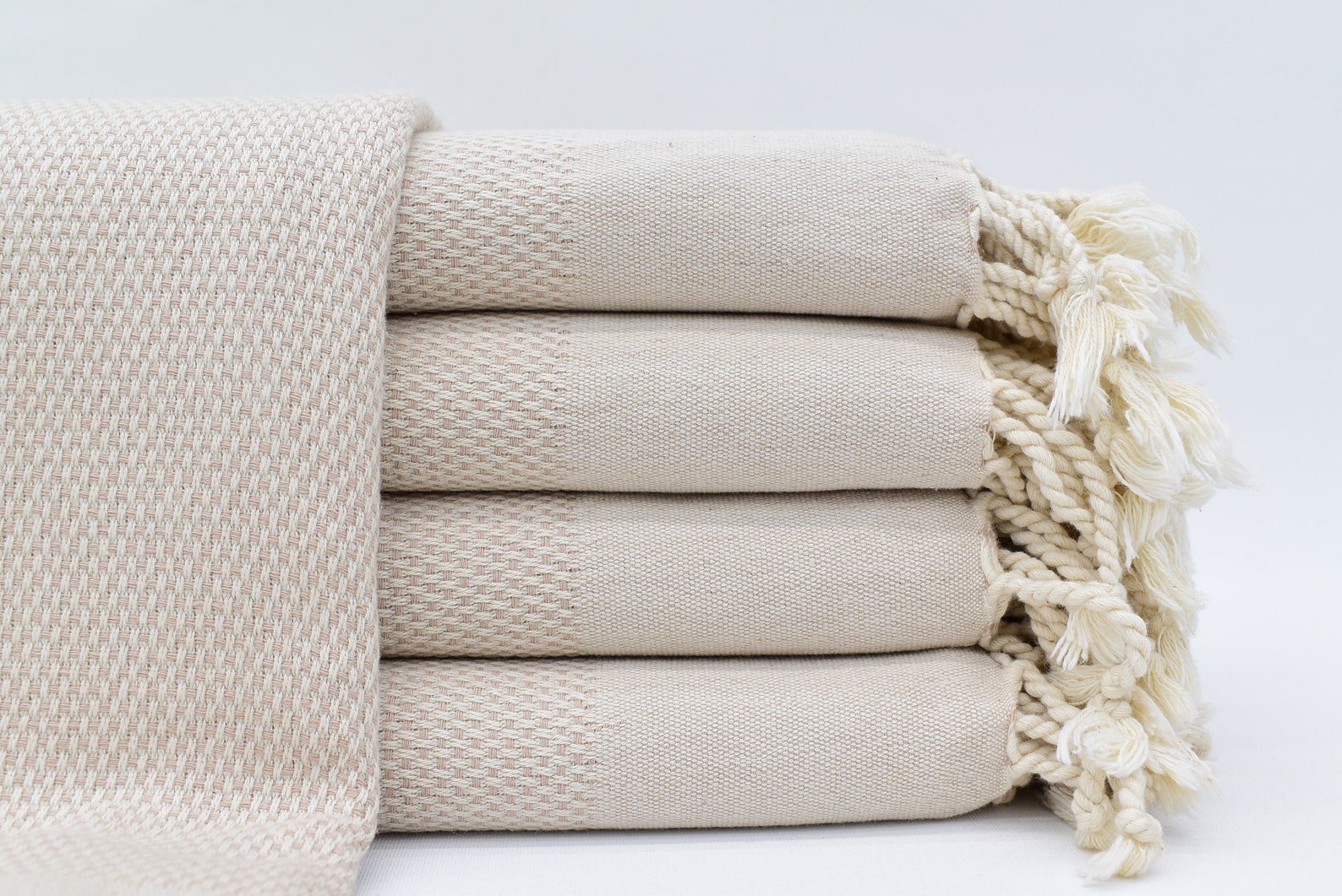 Luxurious Beige Turkish Towel 40x66 - Organic Cotton Bath Towel for Beach, Spa, Sauna, Home Decor - Lightweight Decorative Gift Towel - Without Name