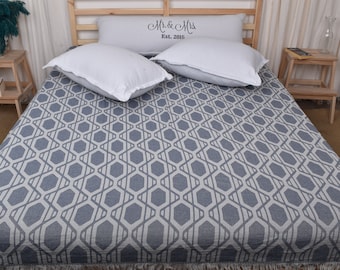 Gepersonaliseerde plaid, gepersonaliseerde Turkse deken, marineblauwe deken, plaid met patroon, 75 x 91 inch huwelijkscadeau deken, sprei cadeau,