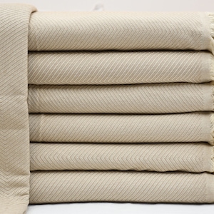 Organic Turkish Cotton Blanket: Beige Diamond Design Throw (67&quot;x86&quot;)