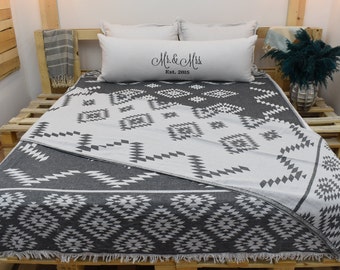Beach Picnic Blanket, Black Blanket, Throw Blanket, 150x210 cm-60x82 inches, Beach Blanket, Kilim Design Blanket, Picnic Blanket Bll-Klm-Pk