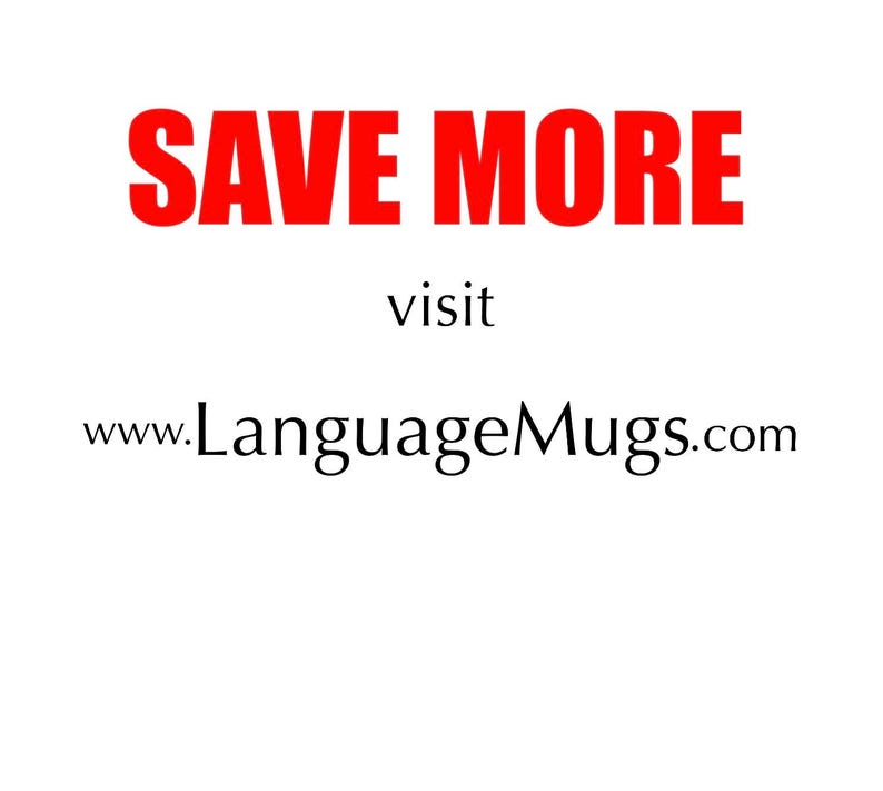 Puede incluir: Texto rojo sobre fondo blanco que dice "SAVE MORE" y "visite www.LanguageMugs.com".