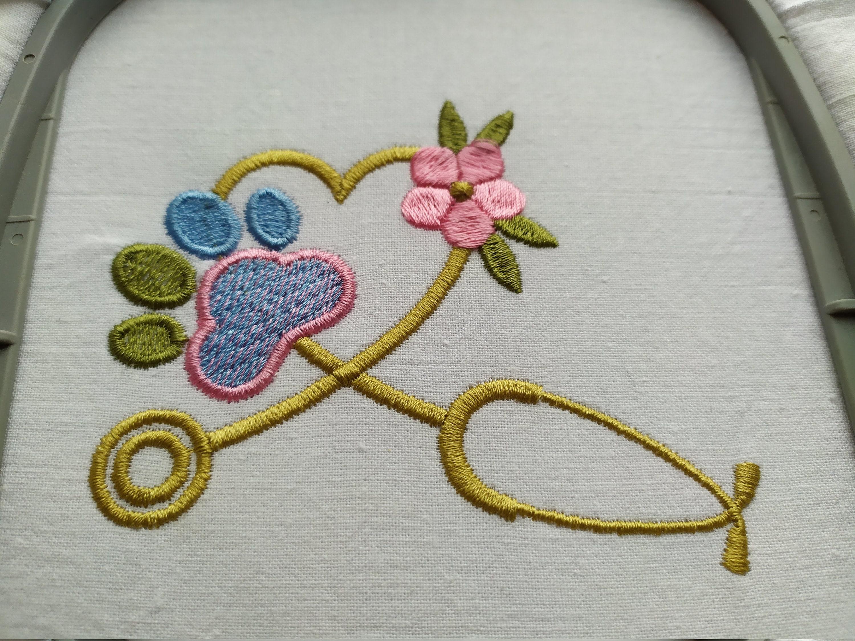 Paw Print Embroidery Design Medical Embroidery Designs Etsy