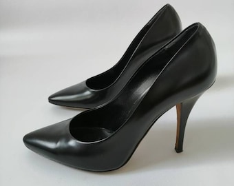 Moschino shoes, black leather décolleté, 90s woman shoes, leather high heels, vintage Moschino, sexy décolleté, elegant shoes, size 39