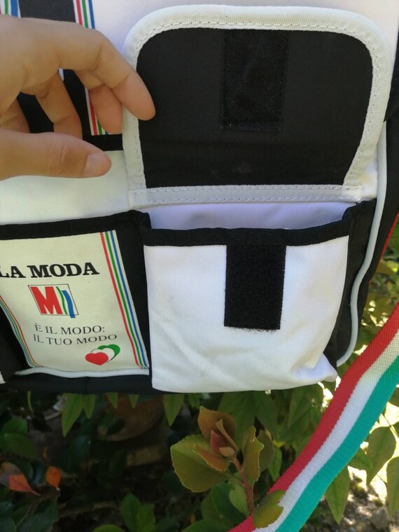 Vintage Moschino messenger bag, Italian flag prin… - image 10