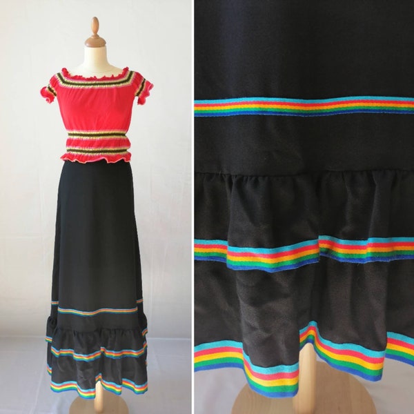 jupe à volants vintage, jupe longue noire, jupe flamenco, jupe maxi boho, gitane, jupe à rayures vintage, jupe en laine d’hiver, jupe vintage des années 70