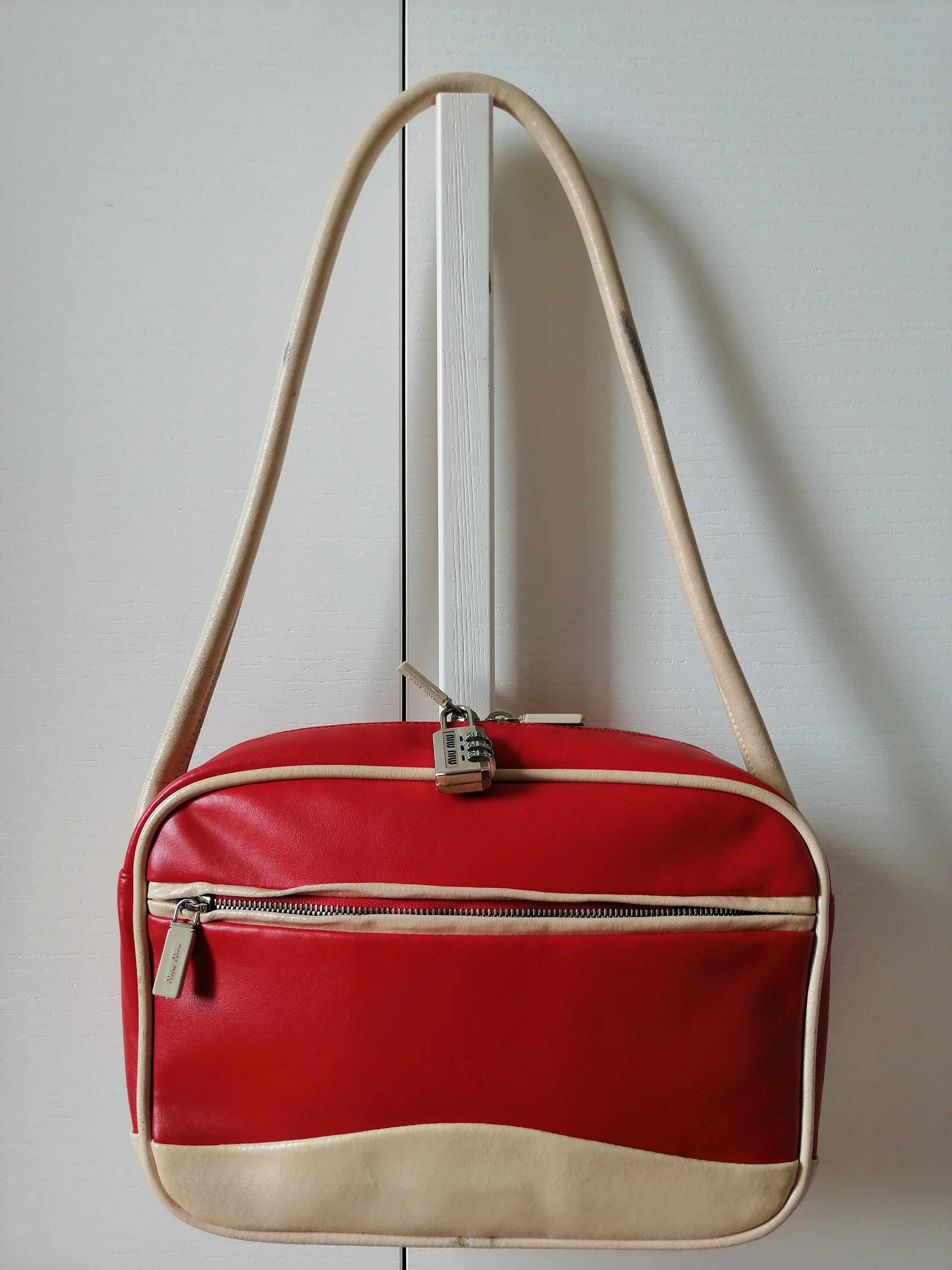 Prada - Authenticated Promenade Handbag - Leather Red Plain for Women, Very Good Condition