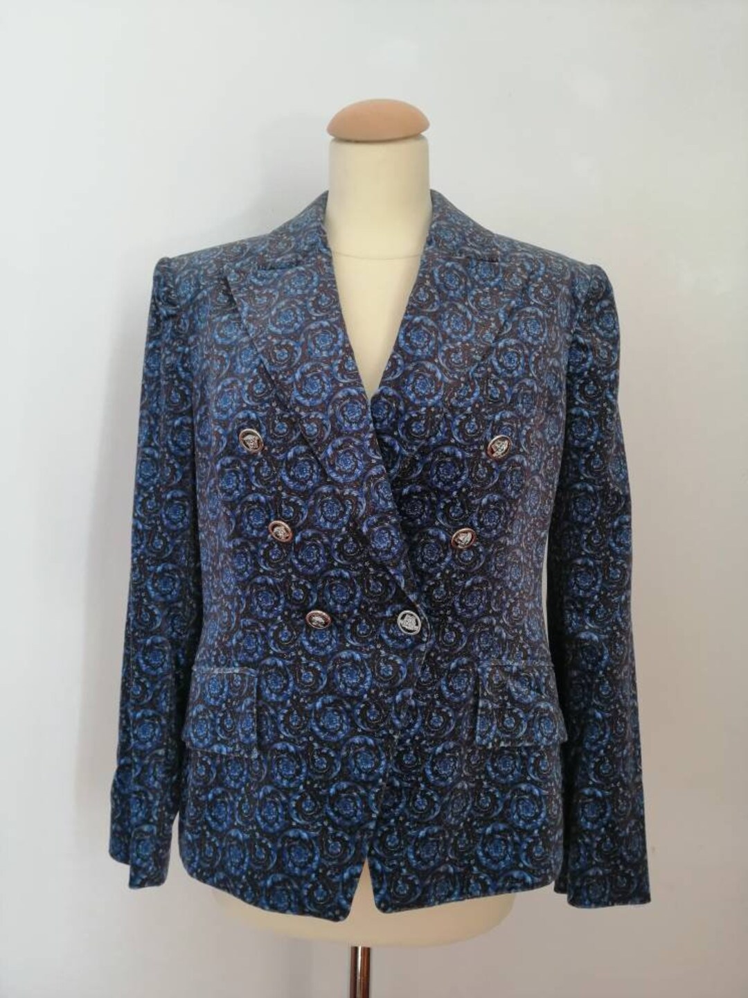 Buy Gianni Versace Jacket, Authentic Vintage Versace, 1990s Blazer, Dark  Brown and Blue, Arabesque Motif, Spirals, Winter Blazer, Velvet Blazer  Online