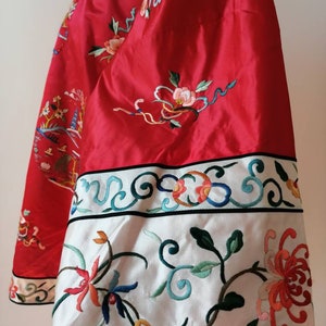 Kimono, red kimono, silk embroidered kimono, short kimono, Chinese kimono, silk jacket, frog closure, rubin red, embroidered sleeve, size M image 5