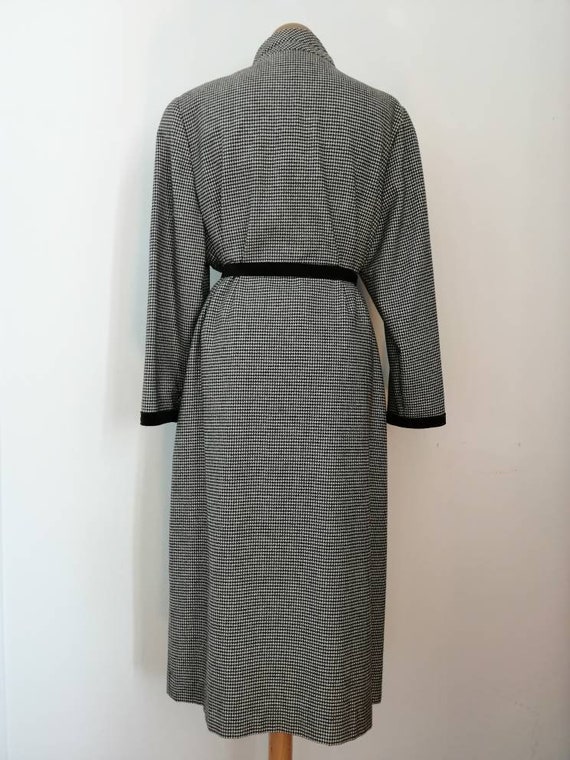 Vintage pied-de-poule coat, 80s woman coat, long … - image 8