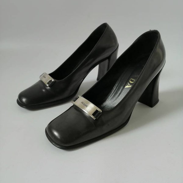 Prada shoes, 90s high heel, 90s Prada, Prada pumps, black, leather, high heel, elegant shoes, squared tip, metal, size 36-5, business style