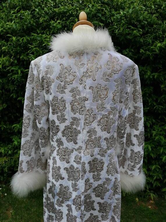 50s dressing gown, vintage neglige, white robe, v… - image 9