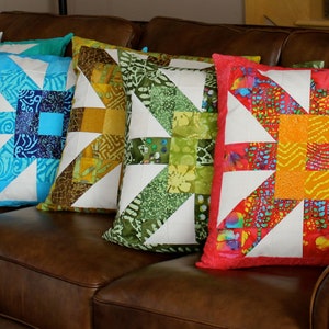 Quilt Pattern - Criss Cross Cushions, quilted patchwork pillow case, 20" x 20" - PDF Download