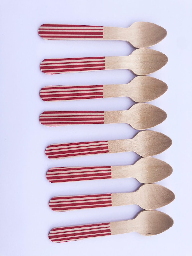 red an white wooden spoon christmas table decoration Christmas cutlery Wooden spoons with red and white stripes christmas wood spoon