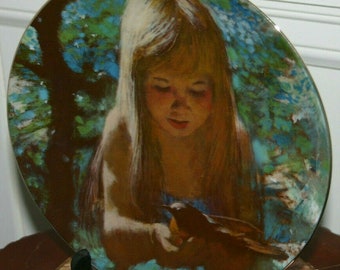 Lt Ed PLATE DAWN Little Girl Bird #5 Precious Moments by Thornton Utz 1980 includes wooden stand /& wire hanger