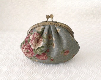 Shell Purse Pattern: Kiss Clasp Frame Clutch (PDF Pattern)