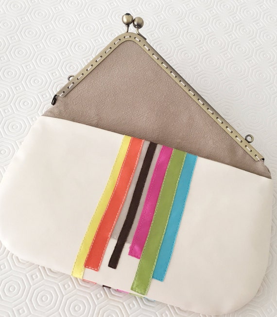 Metal Frame Purse | Rainbow Kiss Clasp Bag | Phone Case | PDF