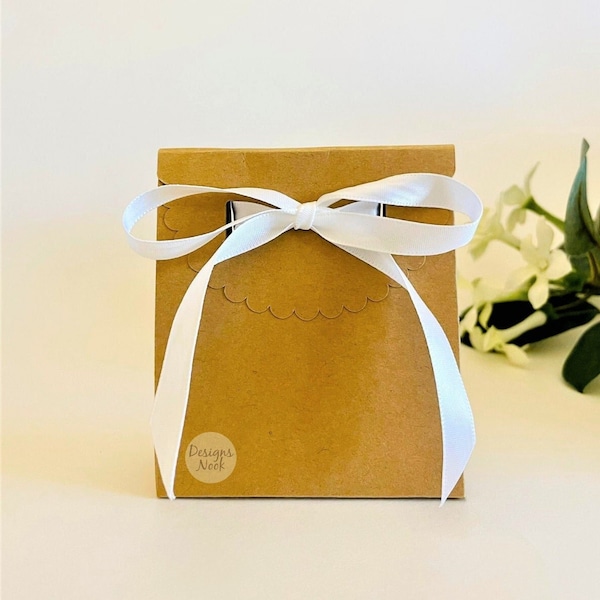 Gift Bag Template, Closed Lid Gift Bag, Gift Box SVG, Favour Box SVG, Wedding Favor, Box Template, Silhouette Cut Files, Cricut Cut Files