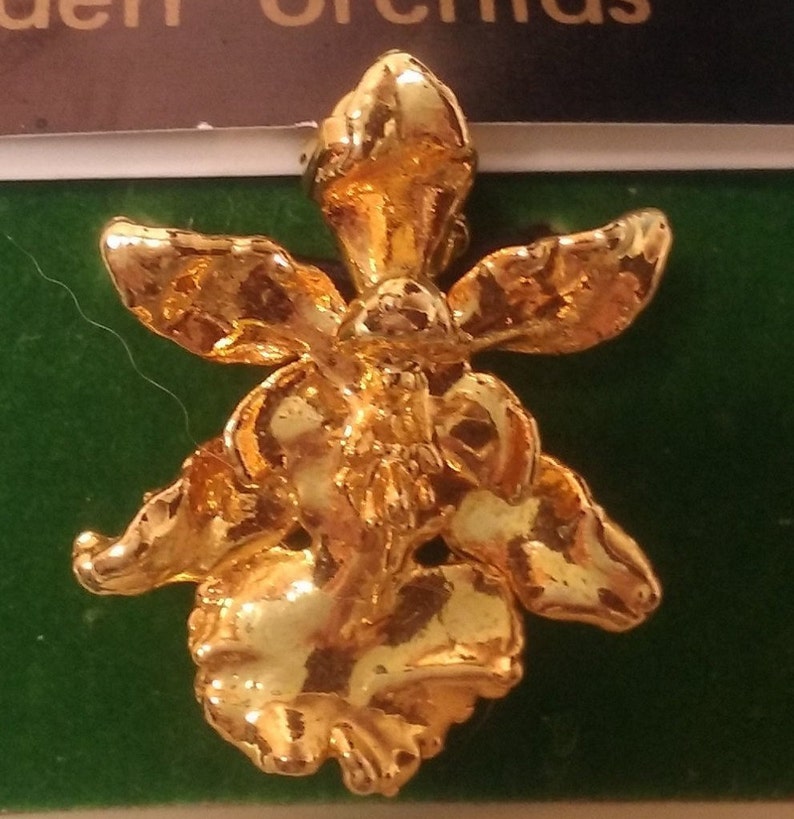 One OF A KIND Coat Suit and Blazer pin-Eden Orchid pin