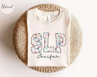 Camiseta de enfermera SLP personalizada, camiseta de enfermera SLP con flores personalizadas, regalo de enfermera SLP, camiseta de patólogo del lenguaje del habla, camiseta de terapeuta del habla