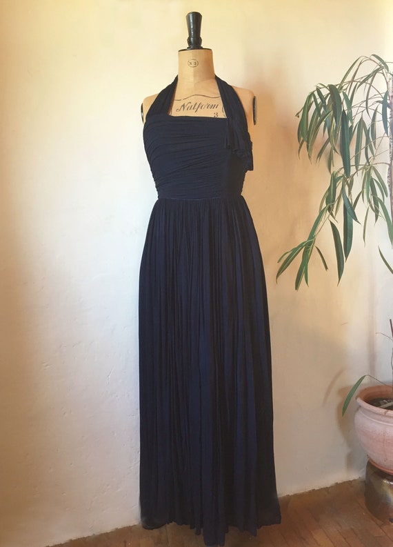 Elegant inky midnight blue silk plisse chiffon 19… - image 3