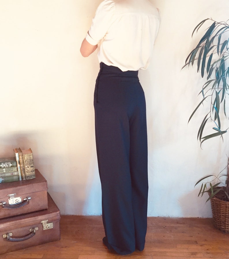 Chic 1940s style navy high waisted ladies wide leg trousers