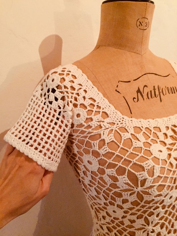 Pretty cream 1960s handmade cotton crochet top RE… - image 5
