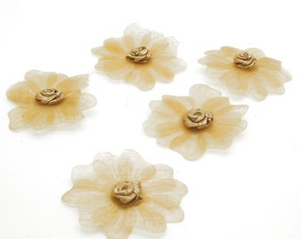 20 hellgoldene Blumen Applikation, Motiv-Aufnäher Stoffblumen aus Organzablüten