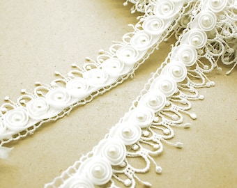 WHITE FLOWER trim