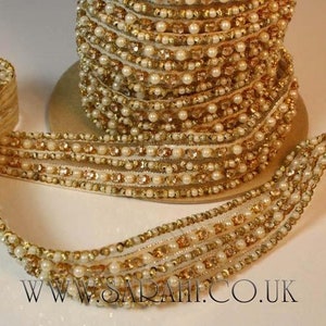 FAUX PEARL SEQUIN trim sewing beaded trim,trimming,costume,sequin edging,stones,beads,fashion,crafts,sewing,embellishment,decoration
