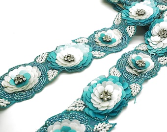 BLUE WHITE FLOWER sequin trim