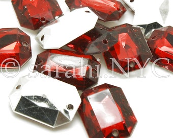 Strass RECTANGLE ROUGE 25 mm