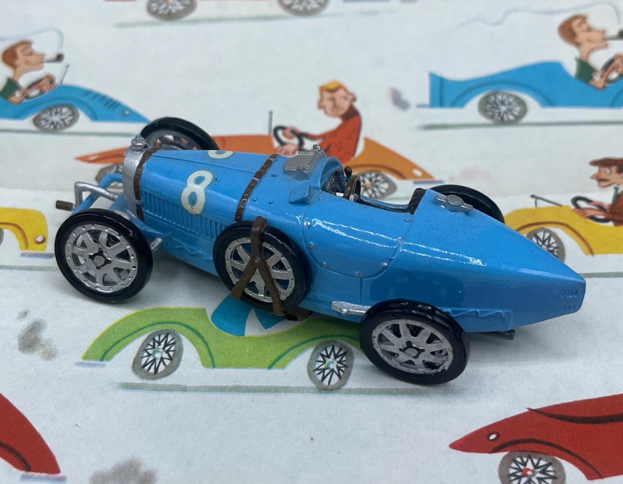 Franklin Mint 1925 Bugatti Type 35 Die-cast Replica: 1/43 Scale