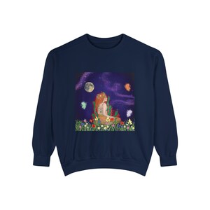 Fairy Smut Bookish Sweatshirt - Cozy Fantasy Fae Design for Spring Equinox, Cute Faerie Core Apparel, Perfect Gift for Readers