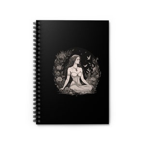 Persephone Kunst | Kostüm | Göttin | mythologische Figuren | Überlieferung | hattees | Granatapfel | Hauch von Dunkelheit | Aufkleber | booktok merch art