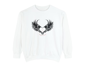 Bookish Sweatshirt with "Enemies to Lovers" Trope - Cozy Fairy Core Fantasy Wear for Spring Equinox Reading Nook
