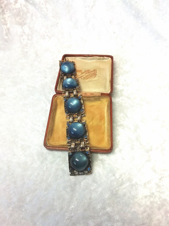 1940's Chunky Blue Rhinestone & Lucite Cabochon Br